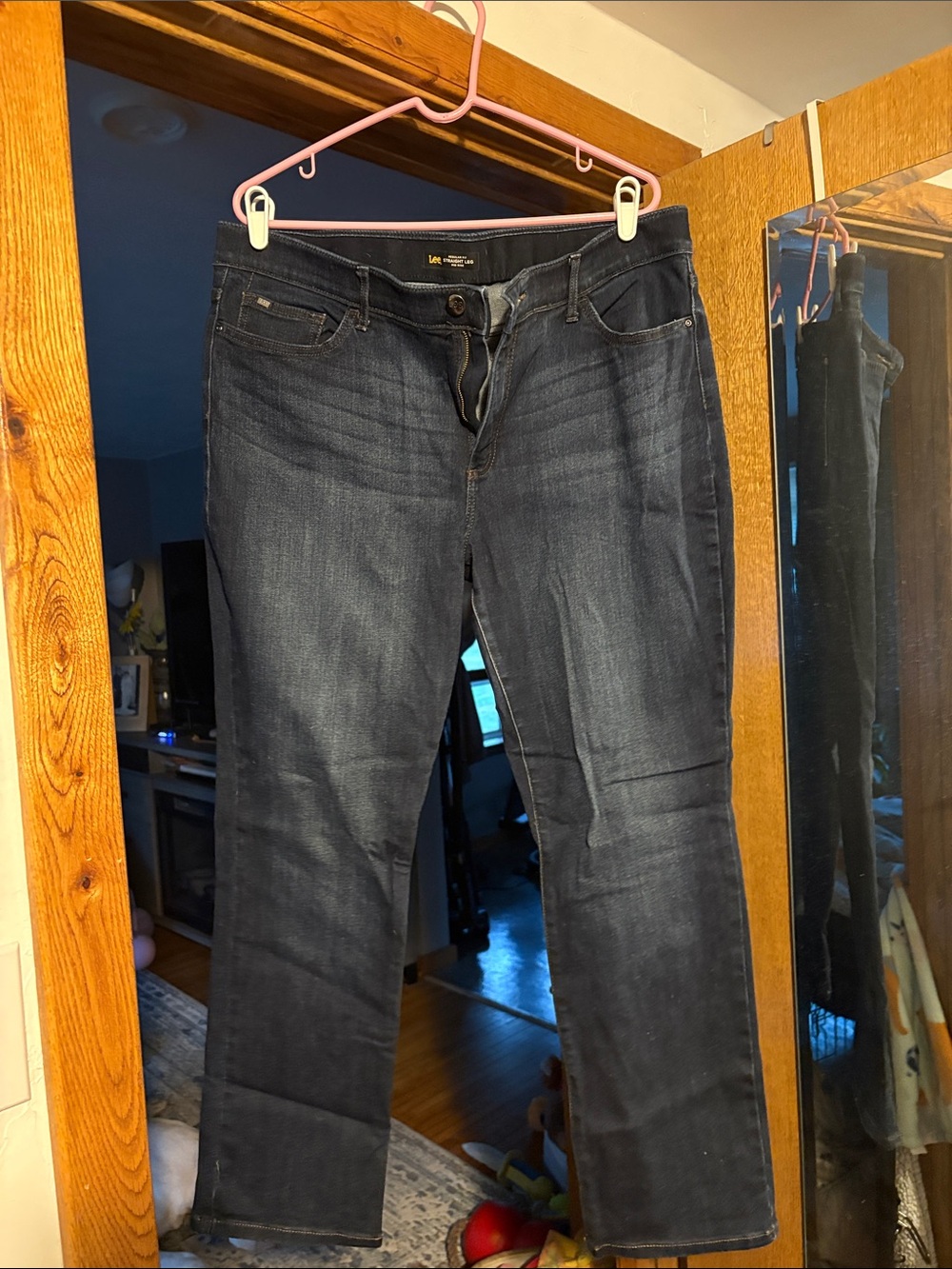 Lee Women’s Indigo Straight-Leg Jeans